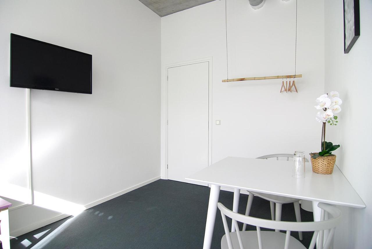 Stunning Apartments Close To Amstel River Амстердам Екстериор снимка